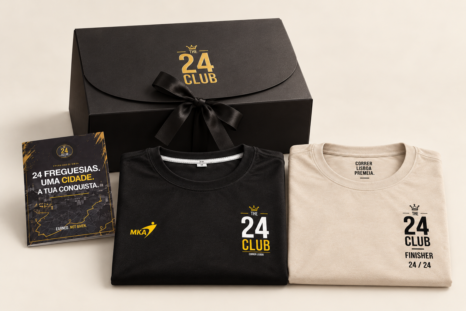 Caixa 24 Club, passaporte e as duas T-shirts dobradas: preta e Finisher bege